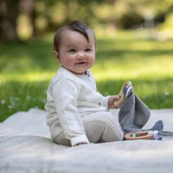 Eichhorn Baby Pure Grasping Toy With Cuddle Blanket Mirror 9 Eichhorn Baby Pure Grasping Toy With Cuddle Blanket Mirror -Halloween Costumes Store GRA100005710 6406 3 opt