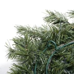 LED Snow Frosted Christmas Wreath With Berries & Pine Cones 11 LED Snow Frosted Christmas Wreath With Berries & Pine Cones -Halloween Costumes Store xs2885 1600 5 31432.1496891526.1100.1100